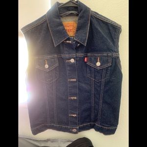 Levi’s Jean vest